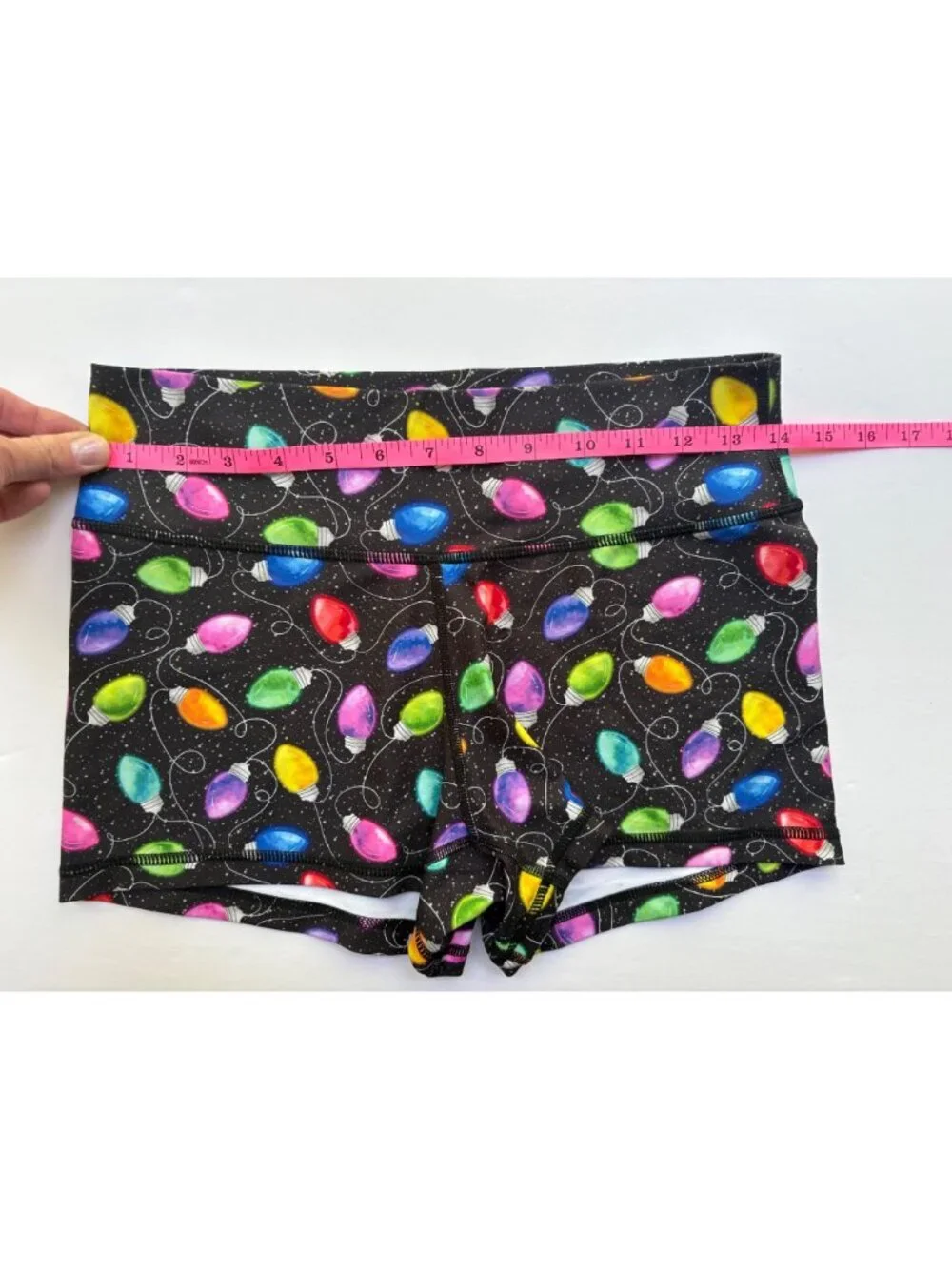 Peachy Athletic NWOT Crossfit Gym Booty Shorts Christmas Print Size Medium